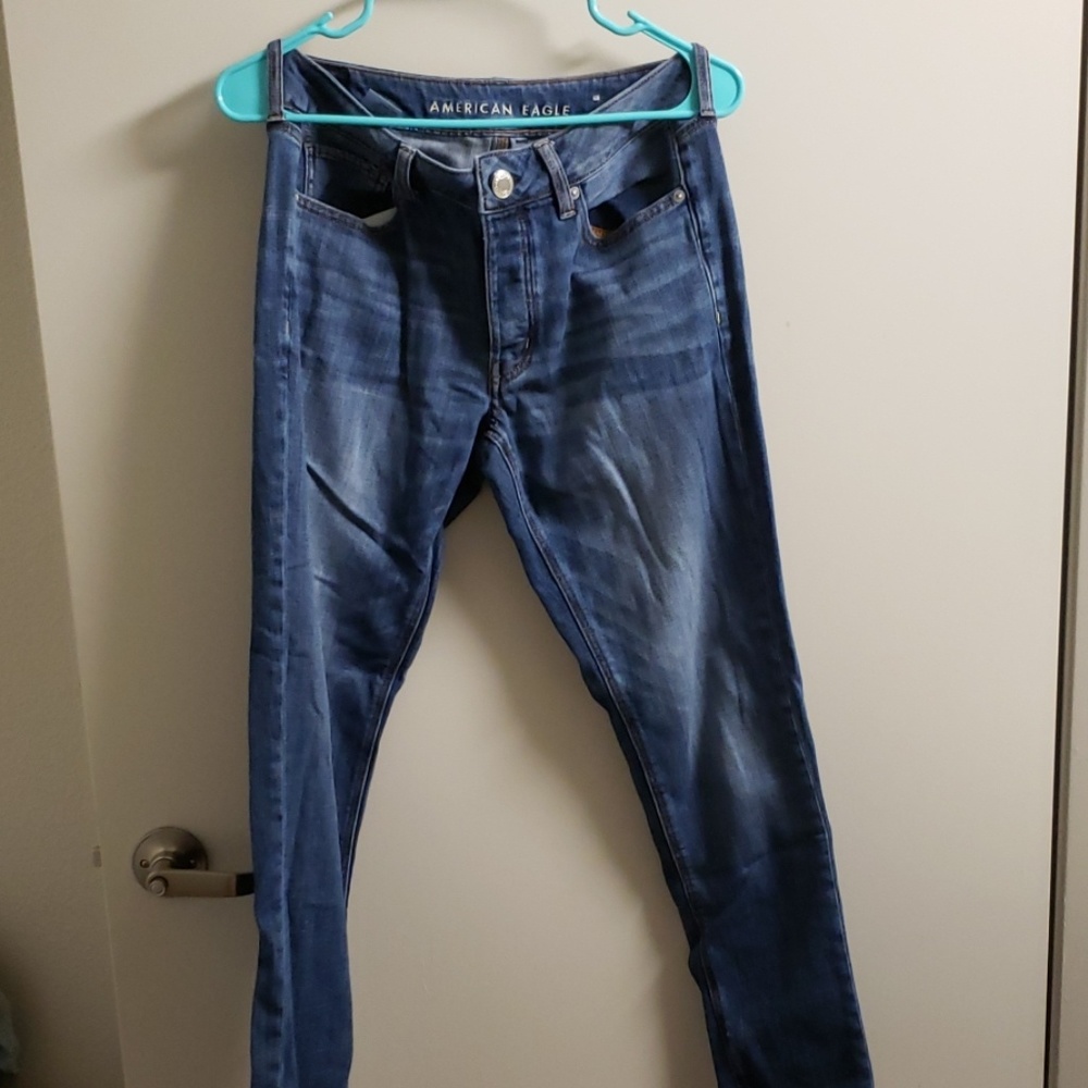 Cropped Tomgirl American eagle jeans